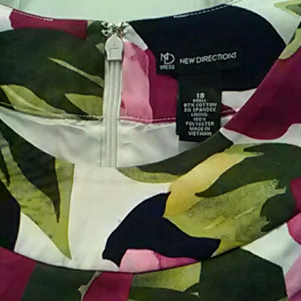 New Direction Dress - Picture 2 of 3